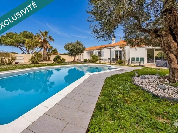 Villa 4 chambres avec piscine proche de l'océan