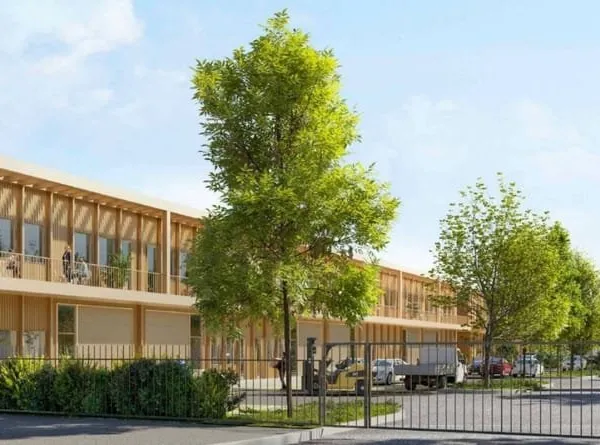 Local d'activité 385 m²