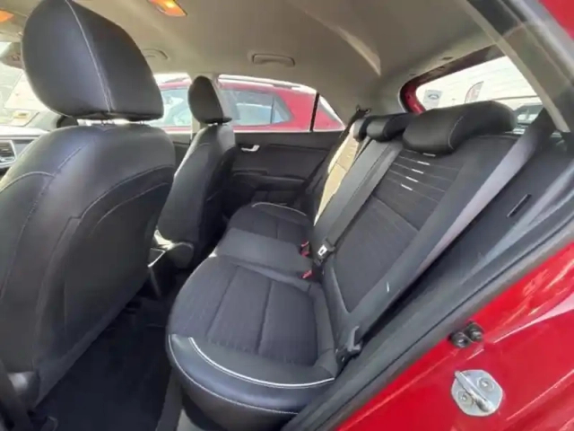 Kia Rio 1.0 t-gdi 100ch gt line — photo 12
