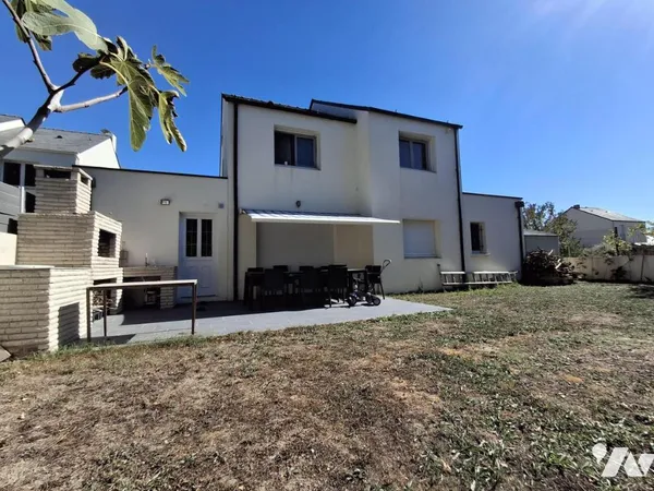 Maison 7 pièces 138 m²
