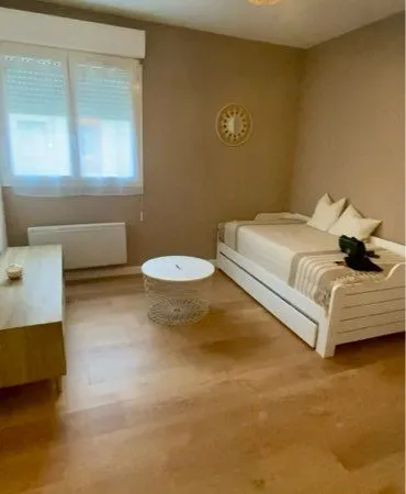 Studio 21 m2 tout équipé proche Kedge