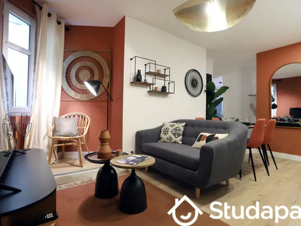 Chambre dans une colocation de 11m2
