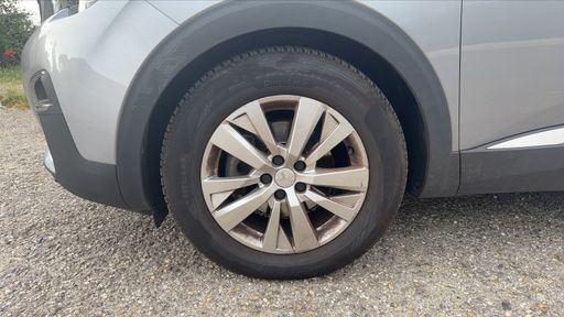 Peugeot 3008 1.2 PureTech 130 - Active – 2020 – 57608 km – Essence – Boîte Manuelle — photo 20