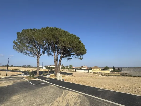 Terrain viabilisé 435m² en lotissement dans un village recherc