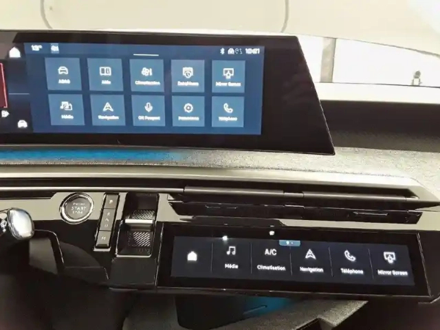 Peugeot 3008 hybrid 136 e-dcs6 — photo 47