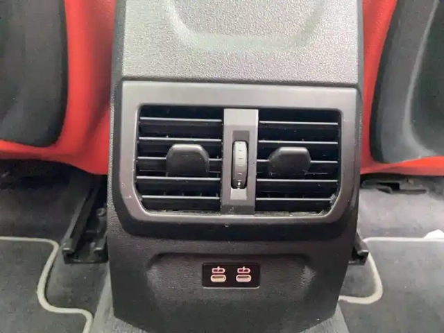 Bmw Serie 1 118i 136 ch dkg7 — photo 101