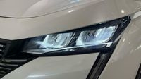 Peugeot 308 1.2 PureTech 130ch S&S Allure Pack EAT8 — photo 17