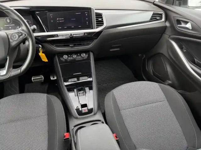 Opel Grandland 1.2 turbo 130ch elegance business bva8 my23 — photo 43