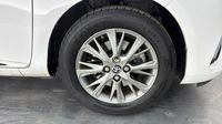 Toyota Yaris 100h Dynamic 5p RC18 — photo 20