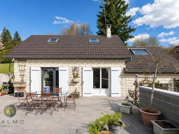 Maison 5 pièces 136 m²