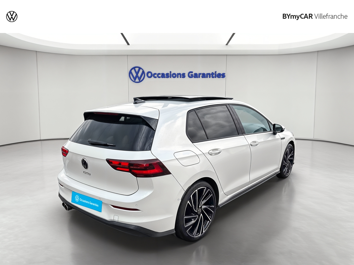 Volkswagen Golf 2.0 TDI SCR 200 DSG7 — photo 5