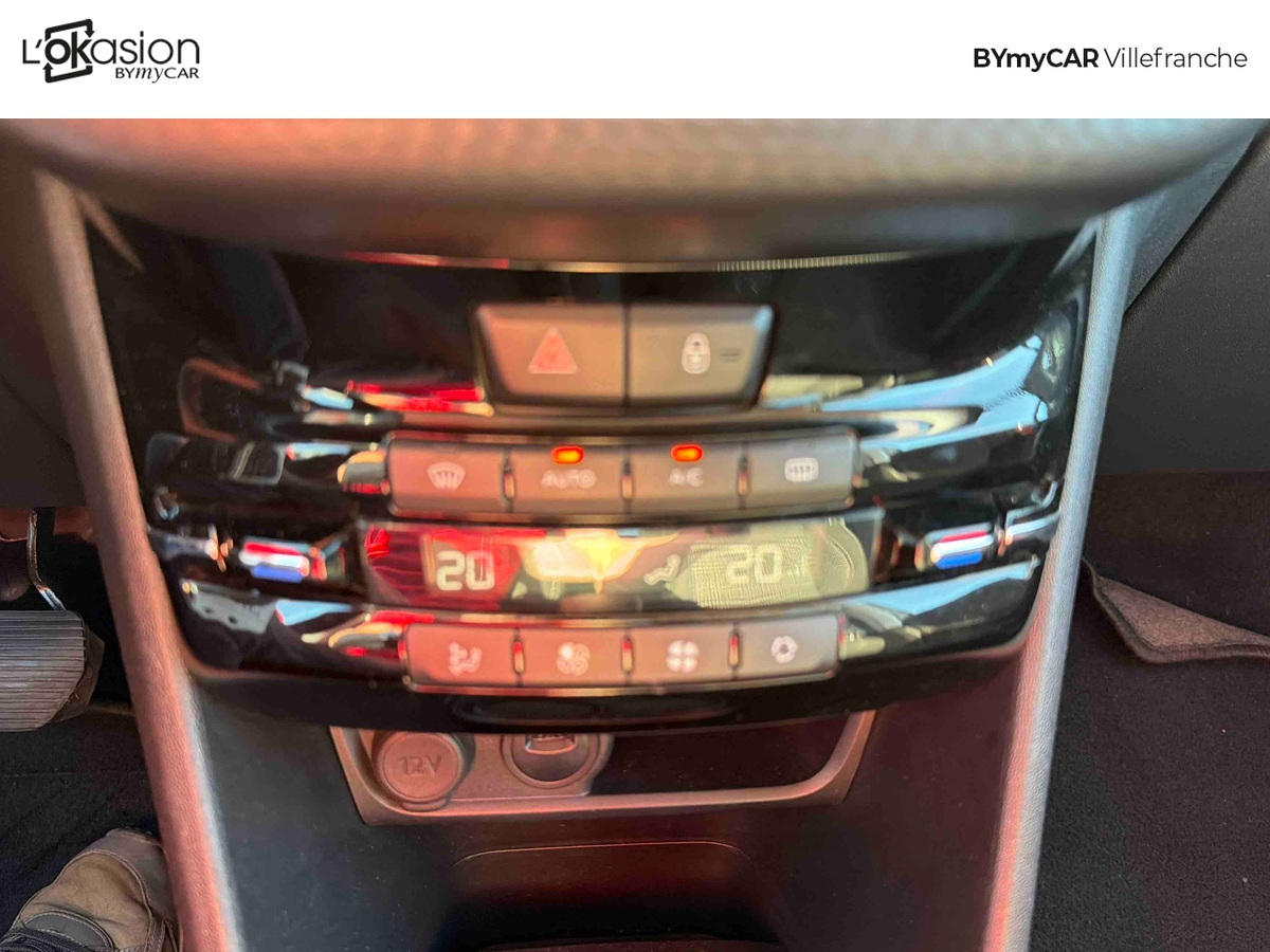 Peugeot 208 PureTech 110ch S&amp;S EAT6 — photo 19