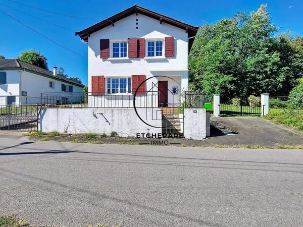 Maison 6 pièces 99 m²