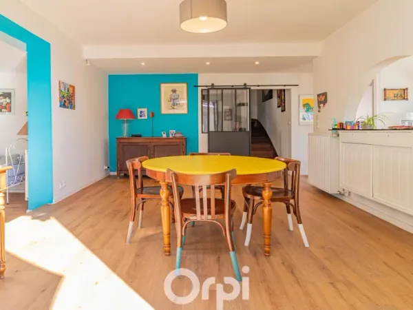 Maison 6 pièces 105 m²