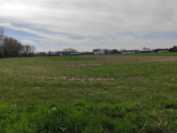 Terrain 1416 m²