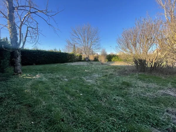 Terrain 1040 m² - Saint Sulpice et Cameyrac (33450)