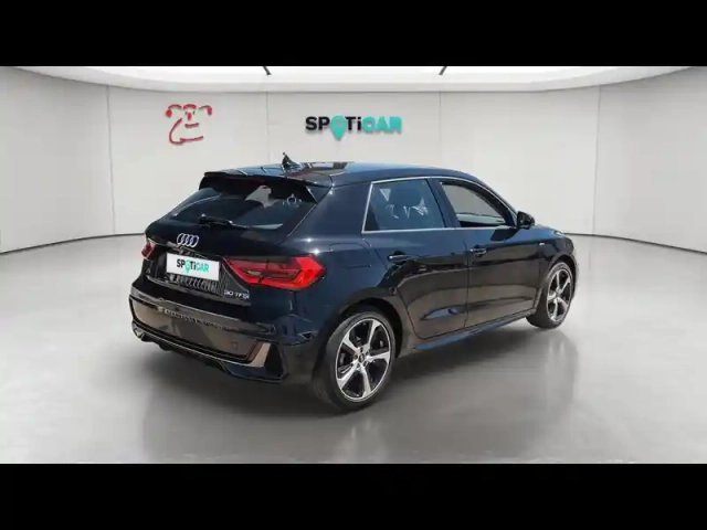 Audi A1 sportback 30 tfsi 110ch s line — photo 7