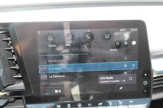 Renault Megane e-tech ev60 220 ch super charge — photo 43