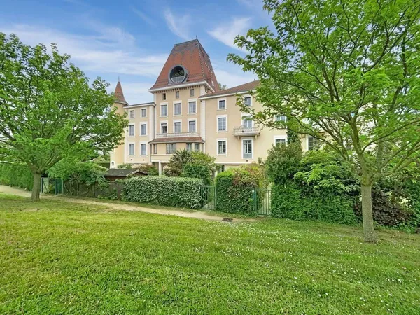 Appartement 4 pièces 104 m²
