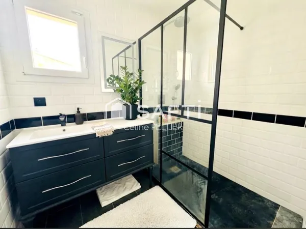 Maison à vendre à Villenave d'Ornon de 115m2 + T2 indépendant de 35m2