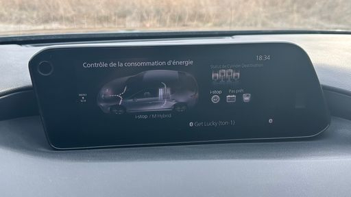 Mazda 3 2.0 SkyActiv-G 122 Mild Hybrid BVA6 - Style – 2020 – 64812 km – Hybride essence – Boîte Automatique — photo 15