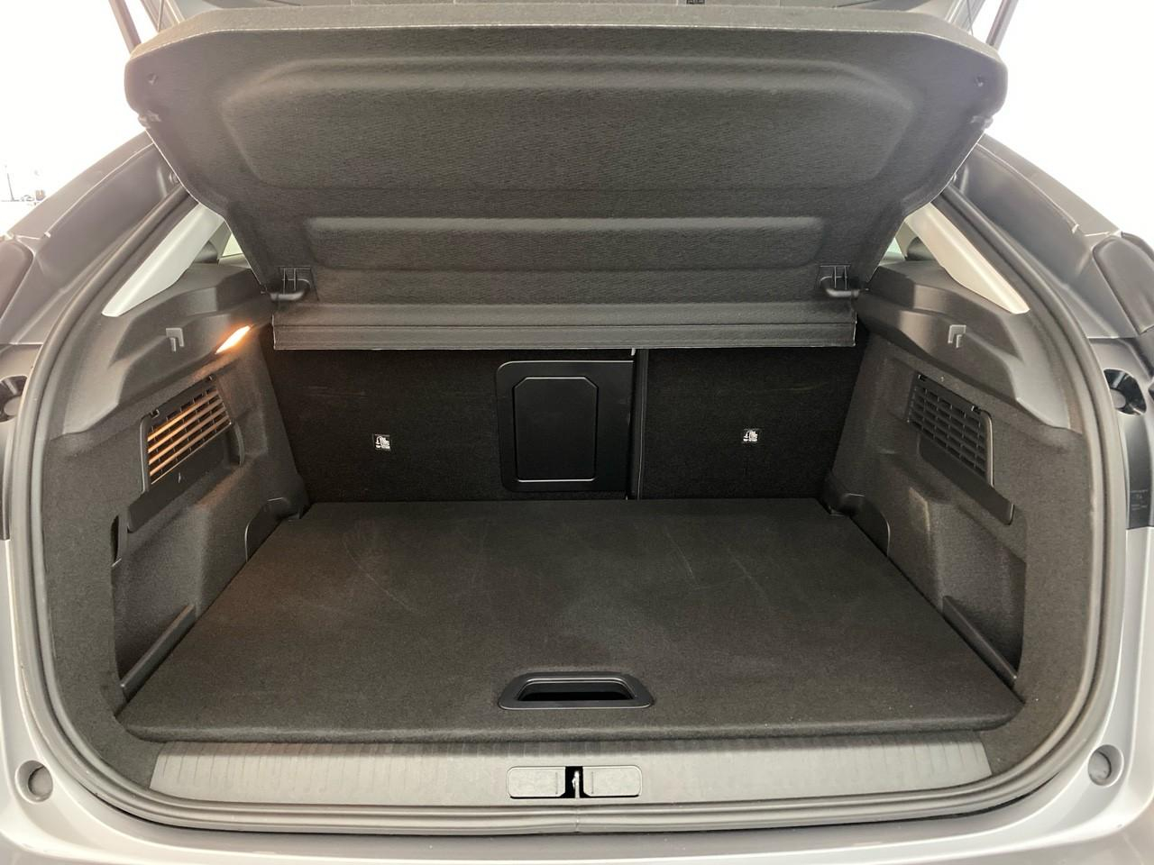Citroën C4 hybride 145 ch e-dcs6 max — photo 6