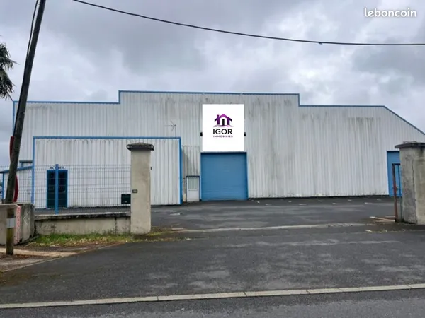 Local 470 m² Derval