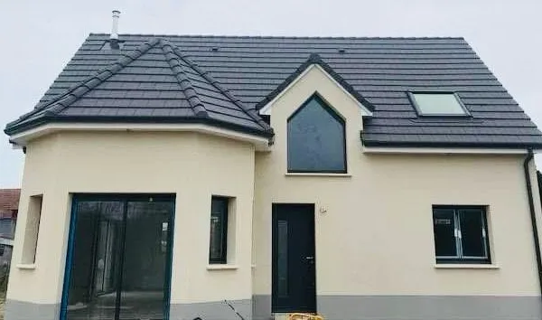 Maison neuve - Noailles
