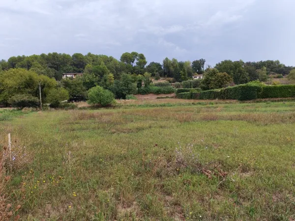Terrain 1020 m²