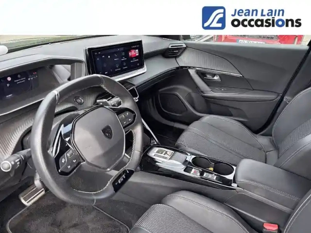 Peugeot 2008 puretech 130 s&amp;s eat8 — photo 11