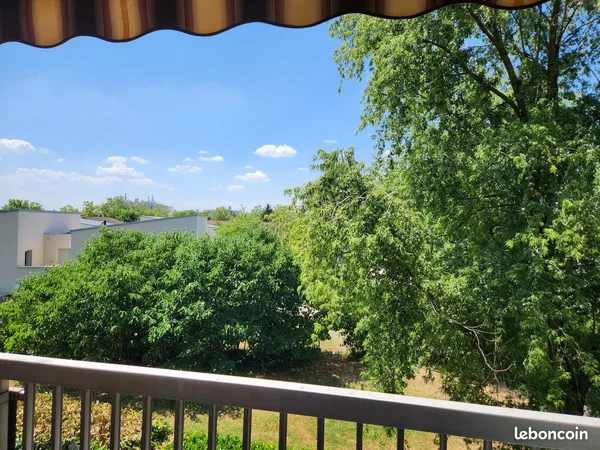 T4 80 m² avec balcon - Quartier Bonneveau