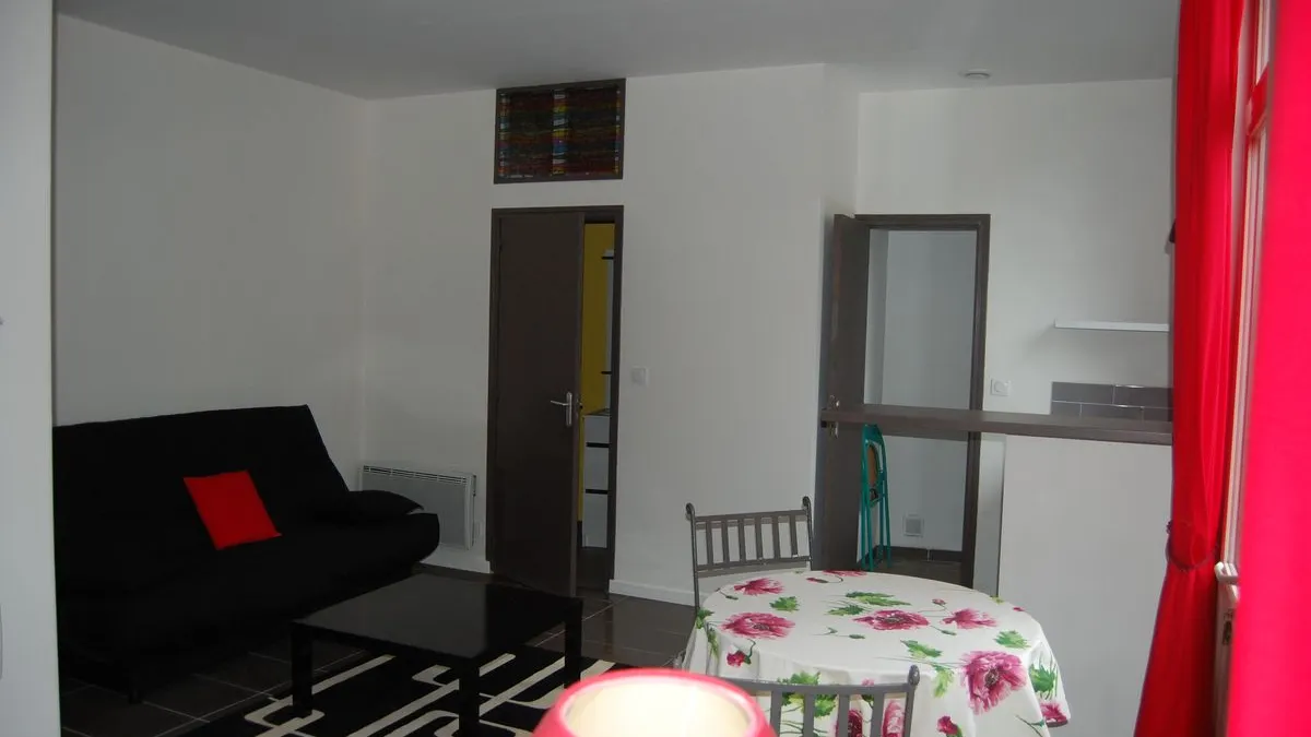 Photo 2