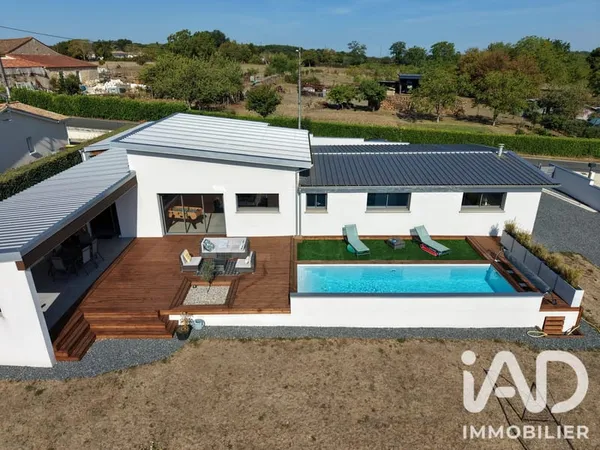 Maison 5 pièces 156 m²