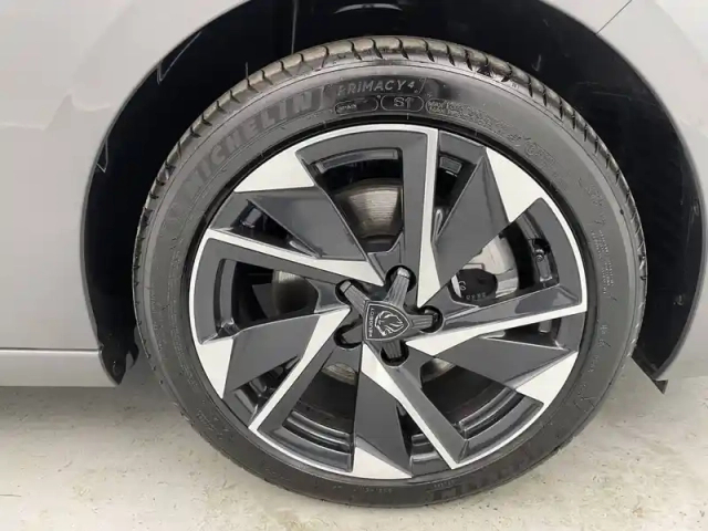 Peugeot 308 hybrid 145 e-dcs6 — photo 20