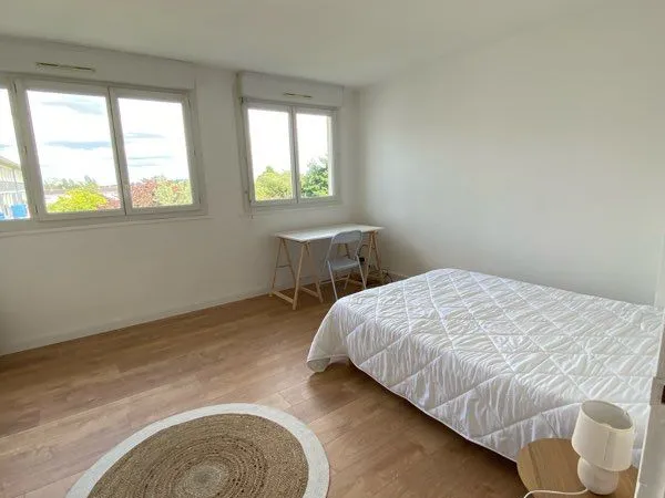 Colocation de 3 chambres dans bel appartement refait à neuf