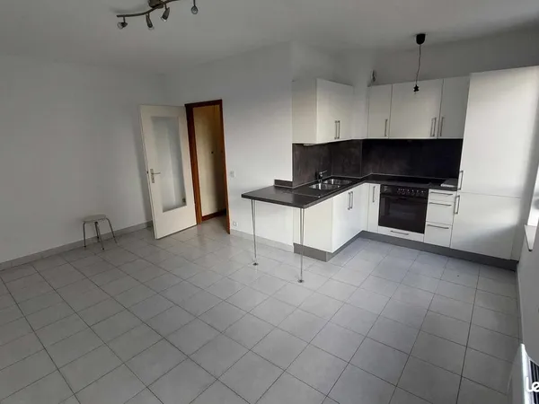 1 très bel appartement F 2 de 39 m²
