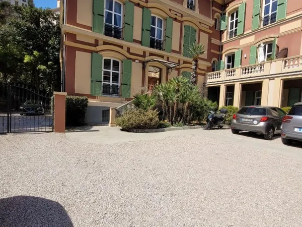 Parking/Garage/Box 32 m²