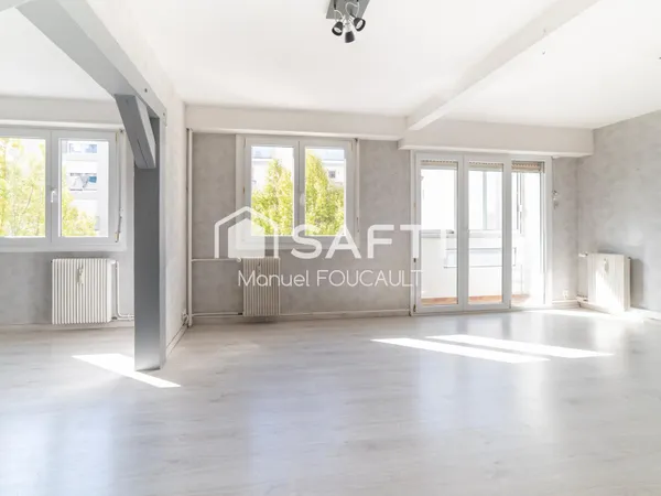 Dijon Charmette, appartement type 4 de 88 m2 - stationnement et cave.