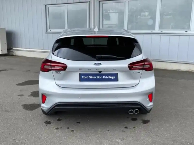 Ford Focus 1.0 flexifuel mhev 125ch st-line x — photo 22