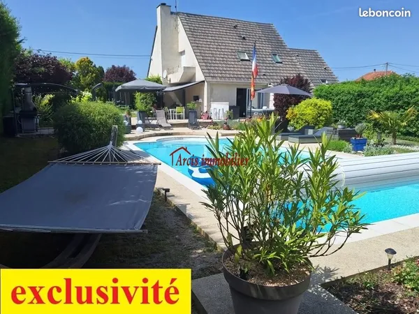 Maison 6 pièces 140 m²