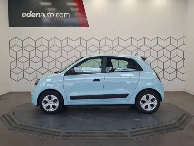 Renault Twingo iii e-tech — photo 2