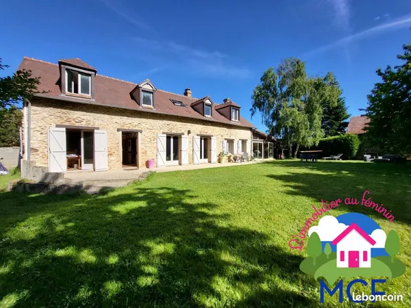Longère 7 pièces 180 m²