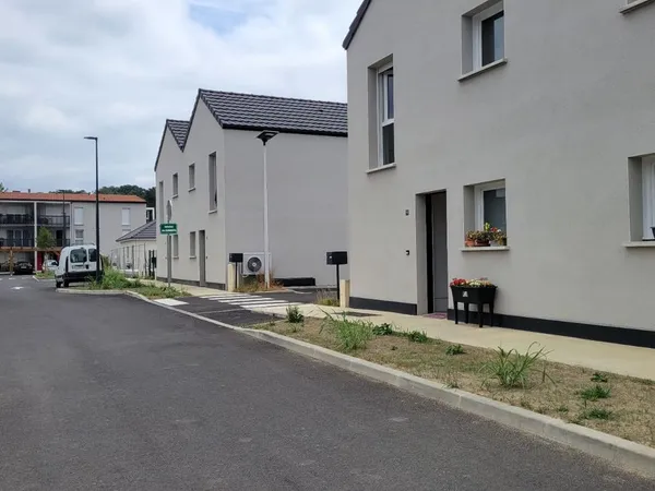 Maison de 84m2 à louer sur Lons