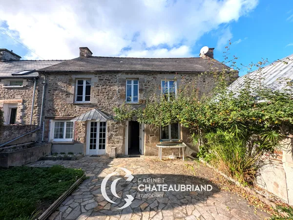 Maison en pierre à vendre à Saint-Broladre - 3 chambres et terrain de 463 m²