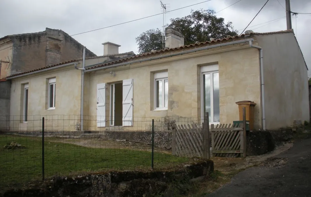 Photo 1