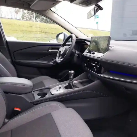 Nissan Qashqai mild hybrid 140 ch — photo 51