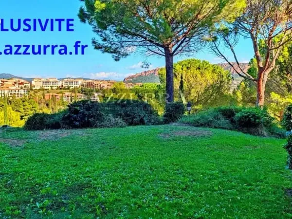Agay cap esterel 2/3 pieces trame large, jardin, terrasse, parking prive