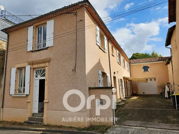 Maison 6 pièces 225 m²