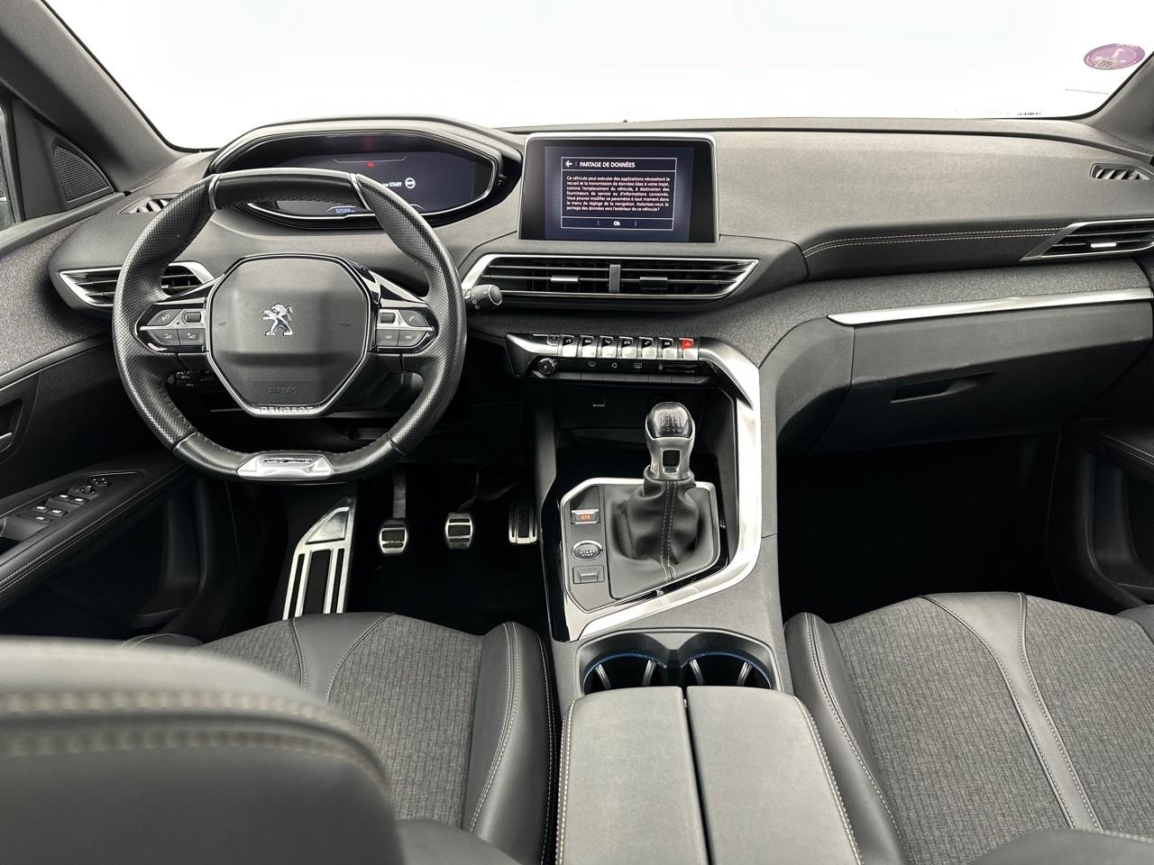Peugeot 3008 puretech 130ch s&s bvm6 gt line — photo 11