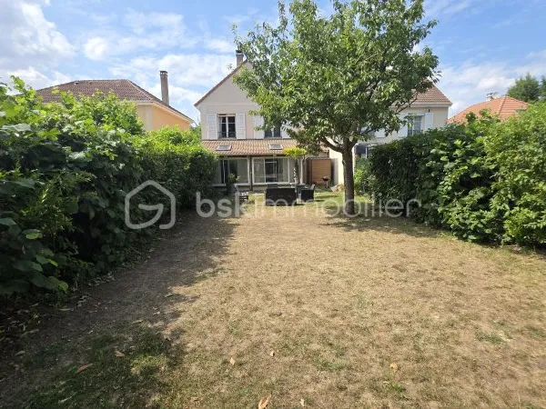 Maison 6 pièces 115 m²